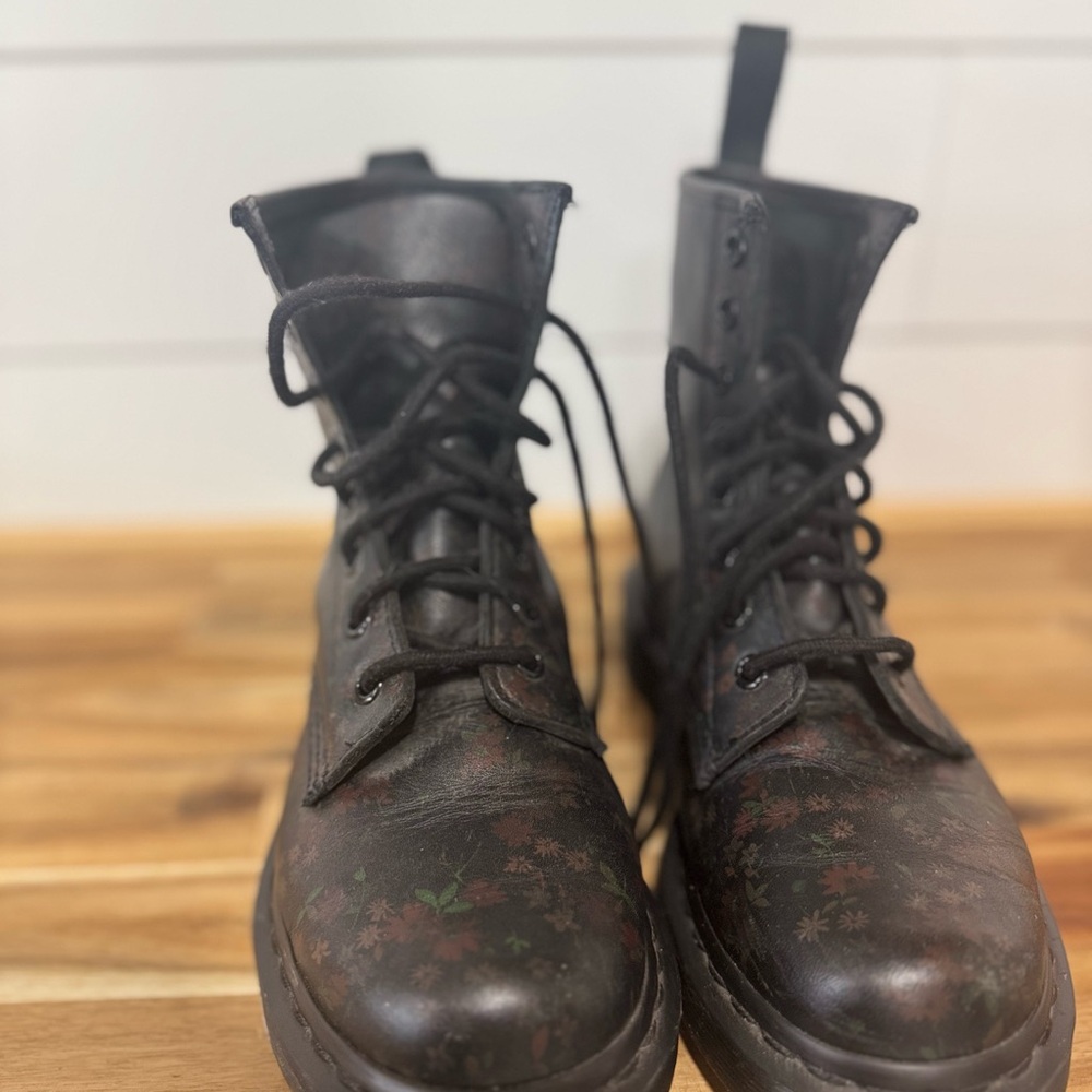 Dr Marten Floral Black Lace-Up Boots Size 6